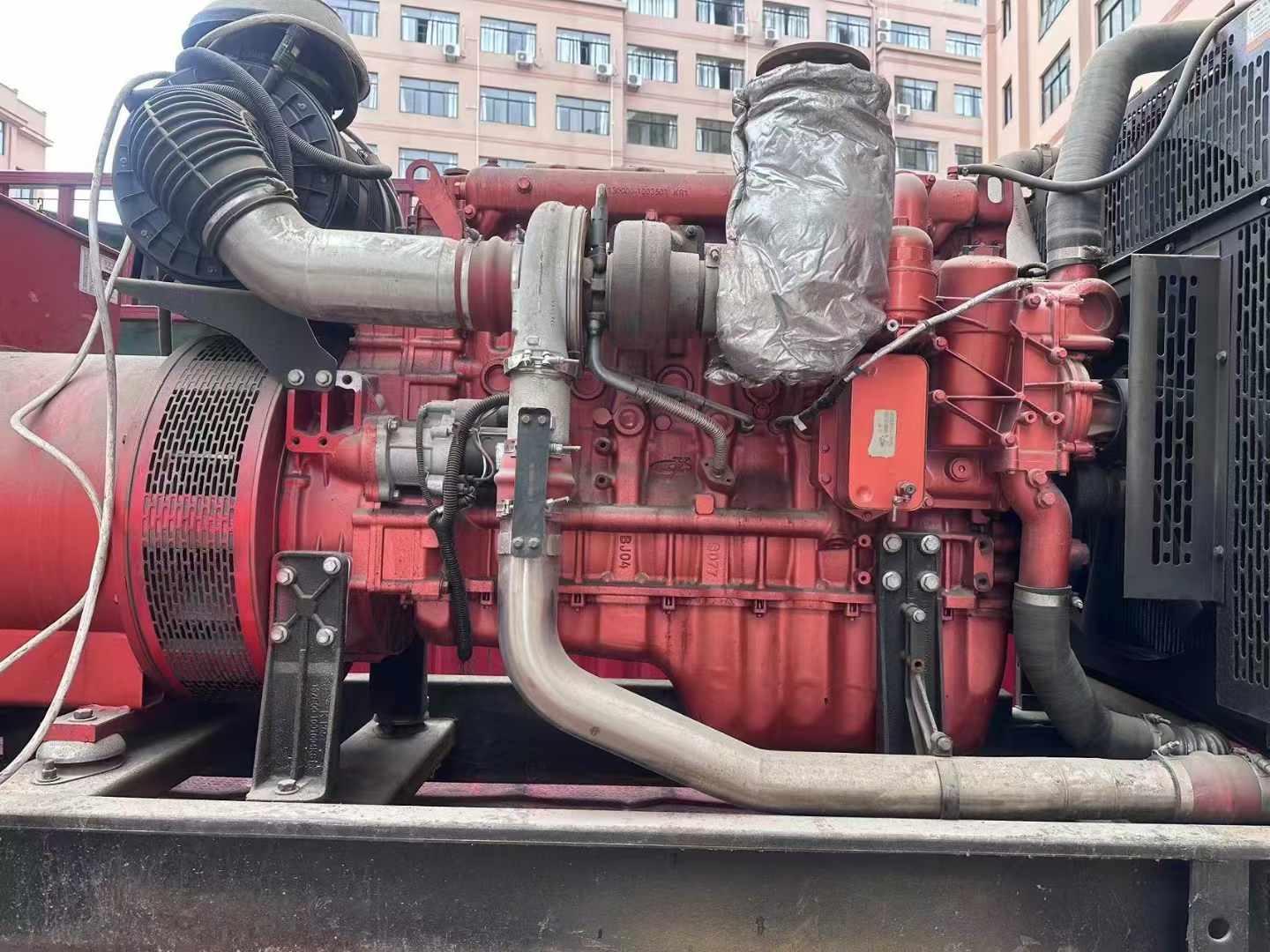 恩平如何选择适合 600kW 柴油发电机组的过载保护器？
